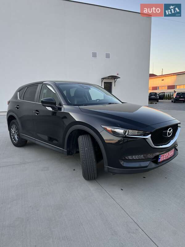 Внедорожник / Кроссовер Mazda CX-5 2017 в Луцке