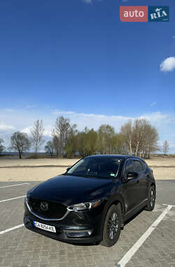Внедорожник / Кроссовер Mazda CX-5 2018 в 