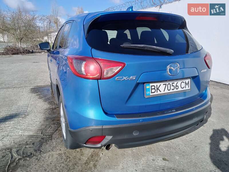 Внедорожник / Кроссовер Mazda CX-5 2013 в Вараше