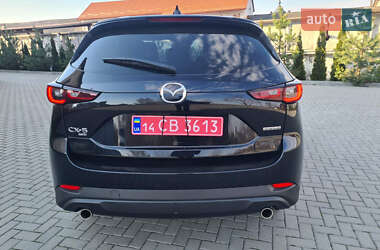 Позашляховик / Кросовер Mazda CX-5 2023 в 