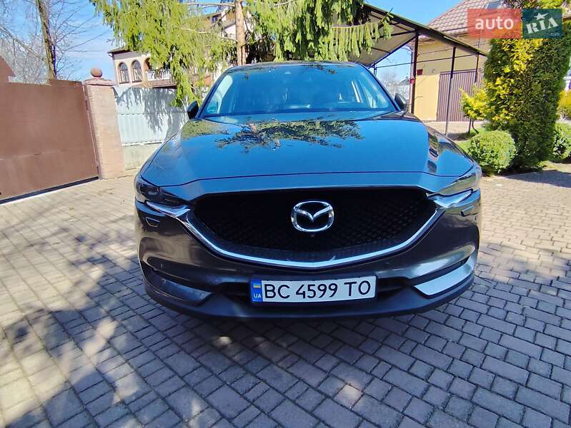 Внедорожник / Кроссовер Mazda CX-5 2018 в 