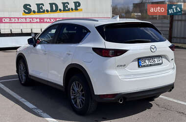 Внедорожник / Кроссовер Mazda CX-5 2018 в 