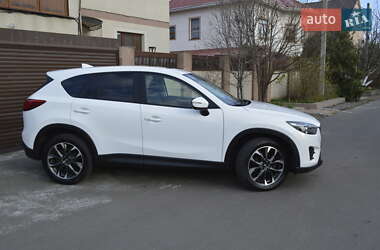 Внедорожник / Кроссовер Mazda CX-5 2015 в 