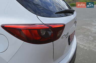 Внедорожник / Кроссовер Mazda CX-5 2015 в 
