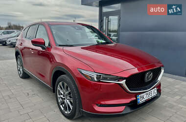 Позашляховик / Кросовер Mazda CX-5 2021 в 
