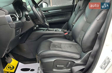 Позашляховик / Кросовер Mazda CX-5 2020 в 
