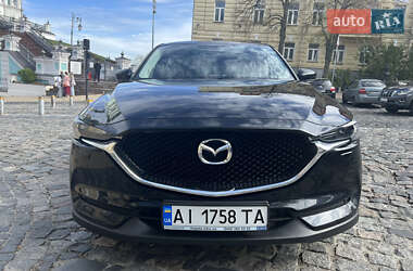 Внедорожник / Кроссовер Mazda CX-5 2017 в 
