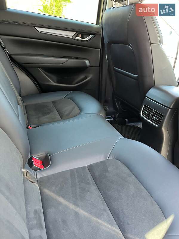 Внедорожник / Кроссовер Mazda CX-5 2017 в Днепре