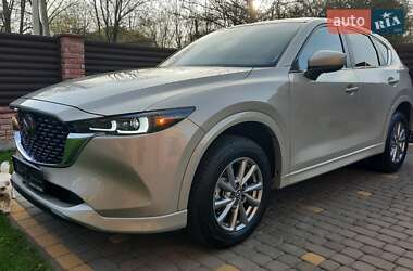 Внедорожник / Кроссовер Mazda CX-5 2023 в 