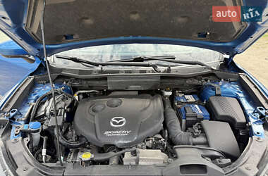 Внедорожник / Кроссовер Mazda CX-5 2013 в 