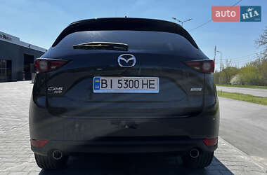 Внедорожник / Кроссовер Mazda CX-5 2017 в 
