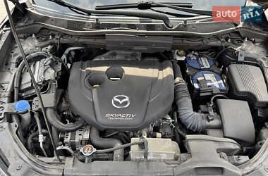 Внедорожник / Кроссовер Mazda CX-5 2016 в 