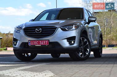 Позашляховик / Кросовер Mazda CX-5 2016 в 