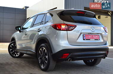 Позашляховик / Кросовер Mazda CX-5 2016 в 