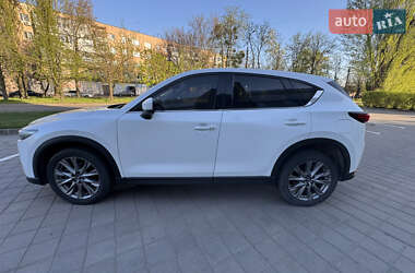 Позашляховик / Кросовер Mazda CX-5 2021 в 