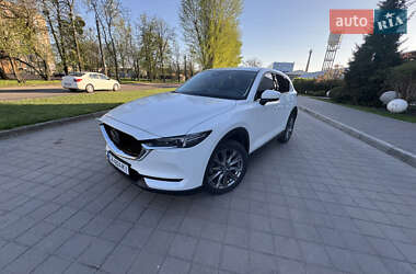 Позашляховик / Кросовер Mazda CX-5 2021 в 