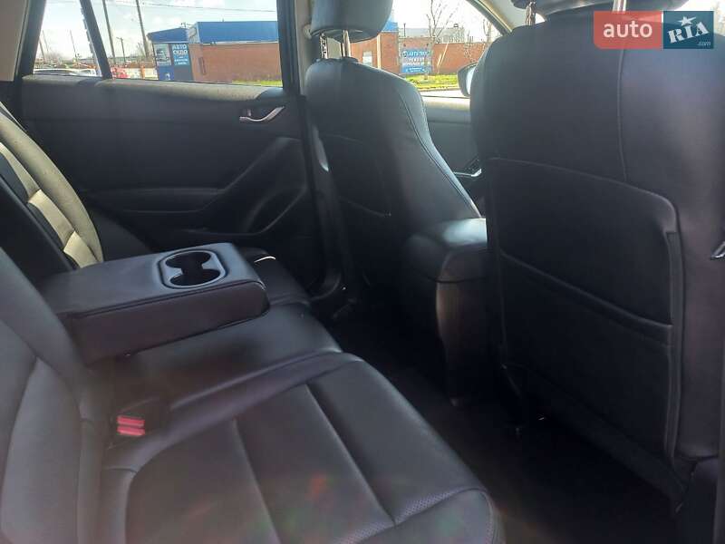 Внедорожник / Кроссовер Mazda CX-5 2015 в Полтаве