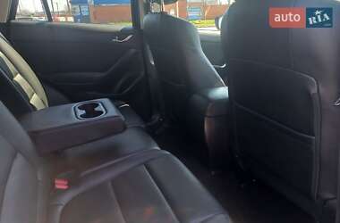 Позашляховик / Кросовер Mazda CX-5 2015 в 