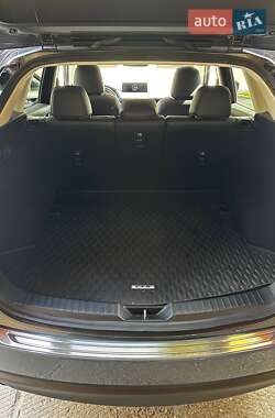 Позашляховик / Кросовер Mazda CX-5 2020 в 