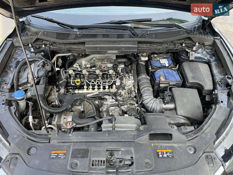 Внедорожник / Кроссовер Mazda CX-5 2016 в Ровно