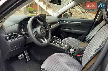 Внедорожник / Кроссовер Mazda CX-5 2023 в 