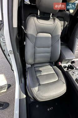 Позашляховик / Кросовер Mazda CX-5 2022 в 