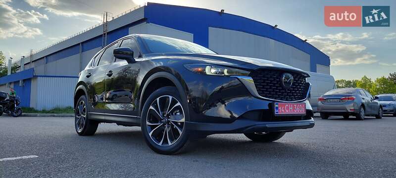 Внедорожник / Кроссовер Mazda CX-5 2023 в 