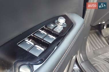 Внедорожник / Кроссовер Mazda CX-5 2023 в 