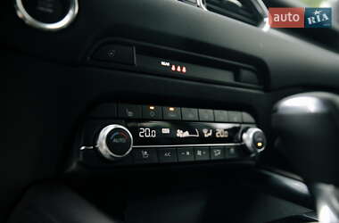 Внедорожник / Кроссовер Mazda CX-5 2023 в 