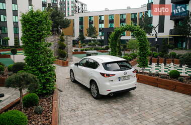 Внедорожник / Кроссовер Mazda CX-5 2023 в 