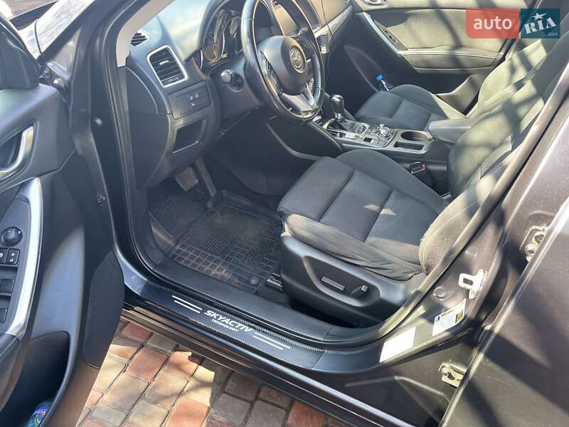 Внедорожник / Кроссовер Mazda CX-5 2015 в Черкассах