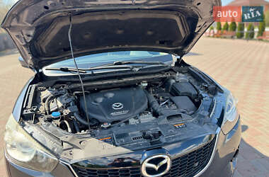 Позашляховик / Кросовер Mazda CX-5 2014 в 