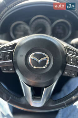 Внедорожник / Кроссовер Mazda CX-5 2015 в 