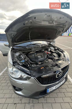 Позашляховик / Кросовер Mazda CX-5 2014 в 