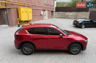 Внедорожник / Кроссовер Mazda CX-5 2017 в 