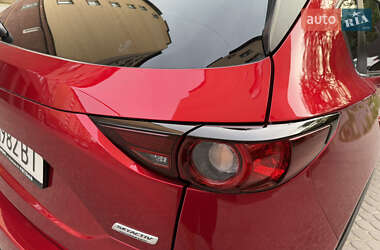 Внедорожник / Кроссовер Mazda CX-5 2017 в 