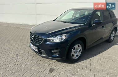 Позашляховик / Кросовер Mazda CX-5 2017 в 