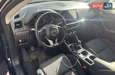 Позашляховик / Кросовер Mazda CX-5 2017 в 