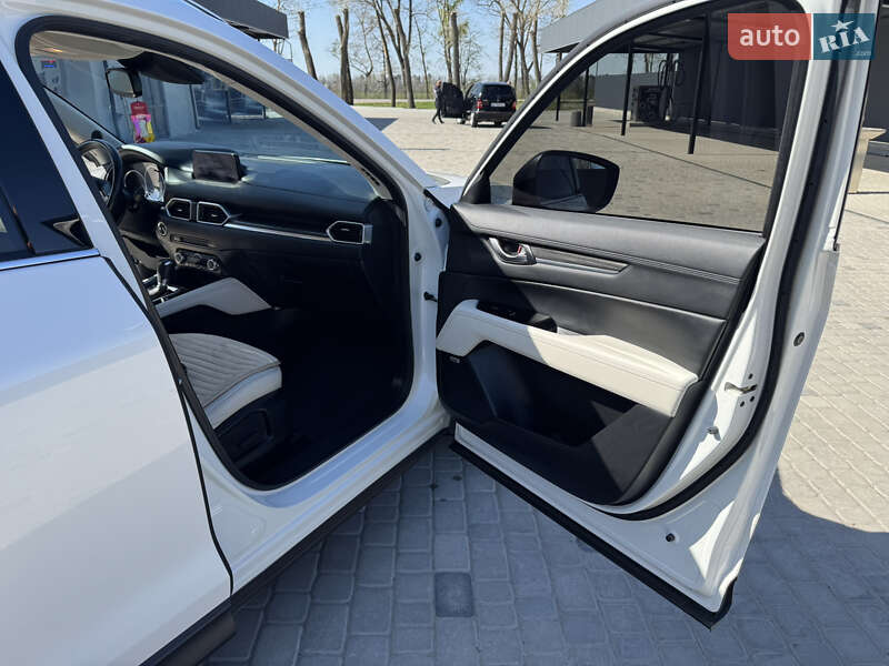 Позашляховик / Кросовер Mazda CX-5 2018 в Вознесенську фото 13 Позашляховик / Кросовер Mazda CX-5 2018 в Вознесенську