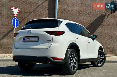 Внедорожник / Кроссовер Mazda CX-5 2018 в 