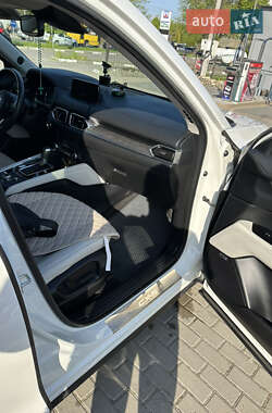 Внедорожник / Кроссовер Mazda CX-5 2020 в 