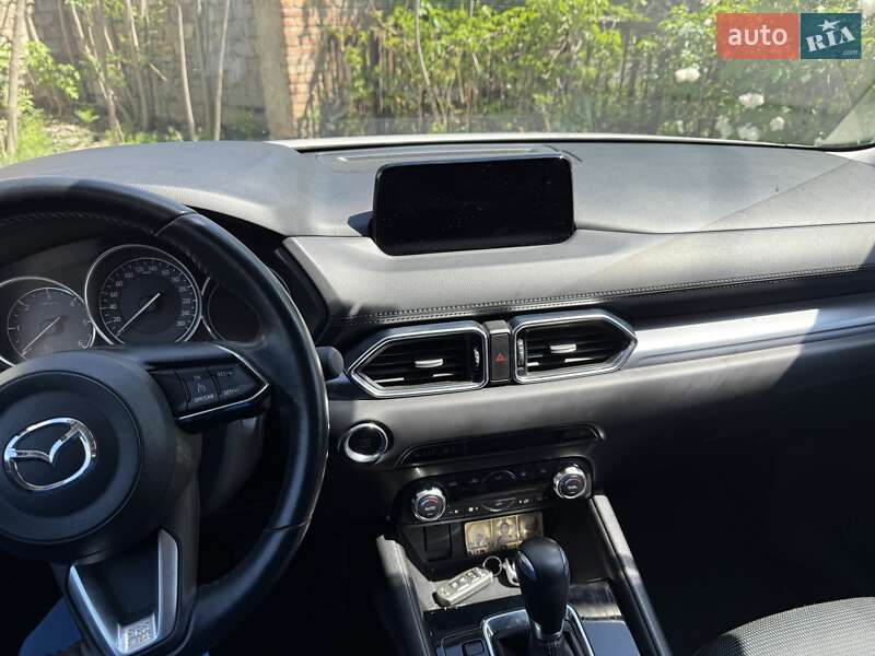 Позашляховик / Кросовер Mazda CX-5 2017 в Миколаєві