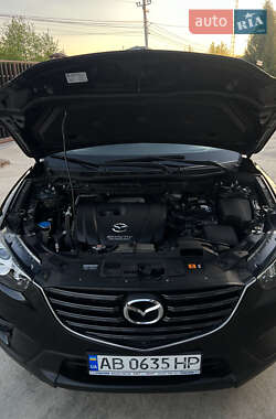 Позашляховик / Кросовер Mazda CX-5 2015 в 