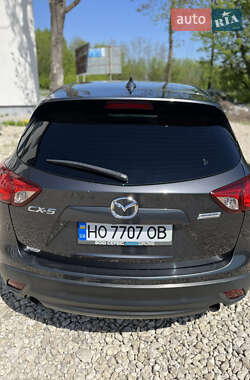 Внедорожник / Кроссовер Mazda CX-5 2015 в 