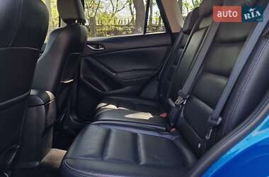 Позашляховик / Кросовер Mazda CX-5 2012 в 