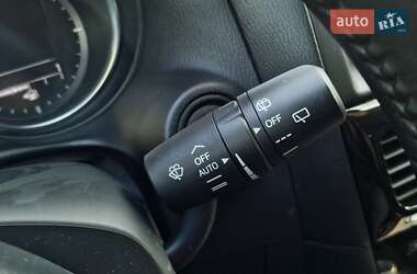Позашляховик / Кросовер Mazda CX-5 2012 в 