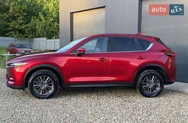 Позашляховик / Кросовер Mazda CX-5 2020 в 