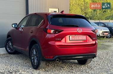 Позашляховик / Кросовер Mazda CX-5 2020 в 