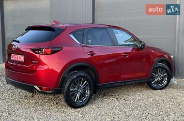 Позашляховик / Кросовер Mazda CX-5 2020 в 