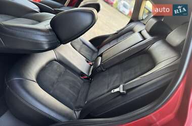Позашляховик / Кросовер Mazda CX-5 2020 в 